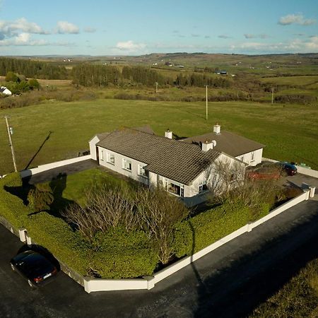 Bed and Breakfast Lahinch View Дулін Екстер'єр фото