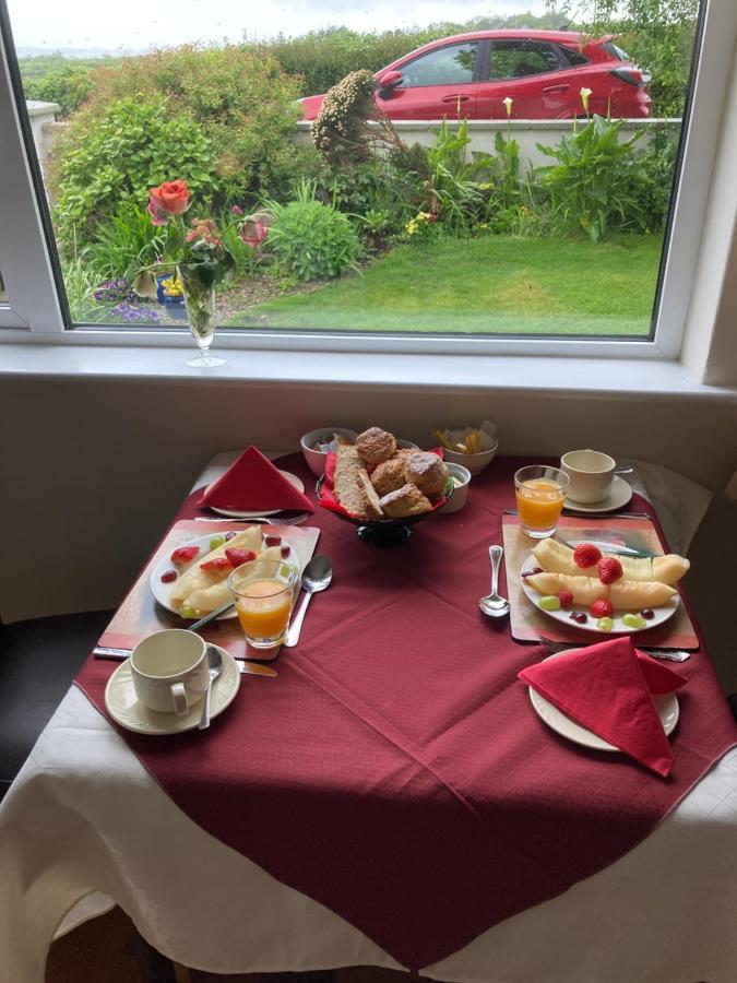 Bed and Breakfast Lahinch View Дулін Екстер'єр фото